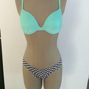 Victoria's Secret PINK teal bra