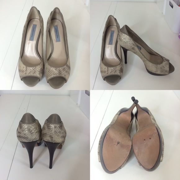 🎈🎉***SOLD*** 🎉🎈Shoes - Picture 3 of 4