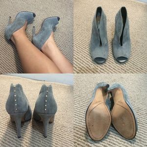 🎈🎉***SOLD*** 🎉🎈Shoes