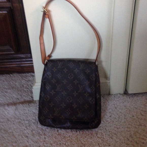 Aunthentic Vintage Louis Vuitton bag