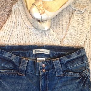 Gap low rise Curvey bootcut jeans