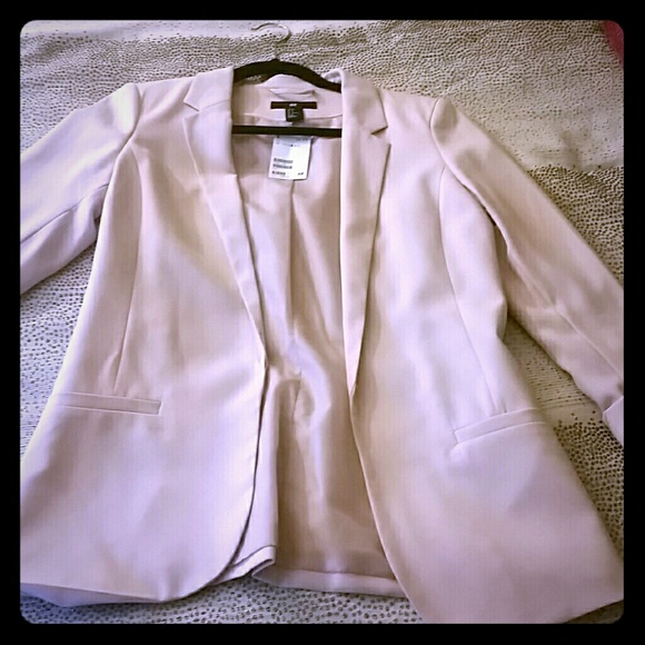 H&M light cream colored blazer