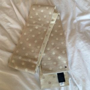 Tommy Hilfiger polka dot scarf