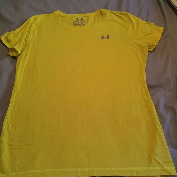 Under armour charged tee