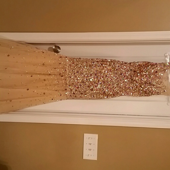 **SOLD*** PROM DRESS