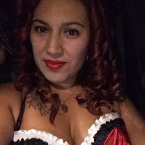 Meet your Posher, Nilza