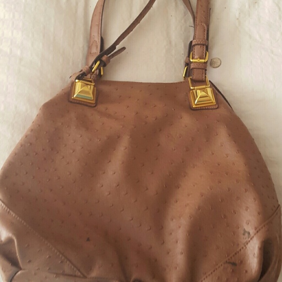 Camel Ostrich skin style purse - Picture 1 of 3