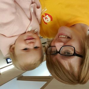 Meet your Posher, Leeann