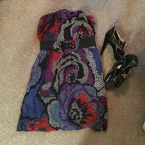 Rose print strapless billabong dress