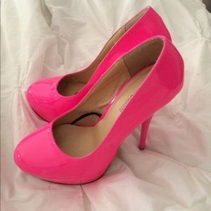 Hot Pink Pumps NWOT