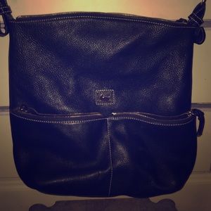 Dooney & bourke bag