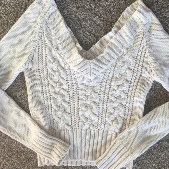 Pout NWOT Off Shoulder Crop Sweater