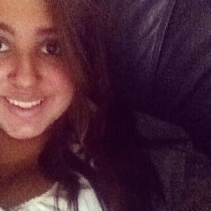 Meet your Posher, Kaila