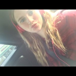 Meet your Posher, Molly