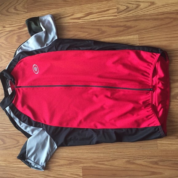 Man's cycling shirt