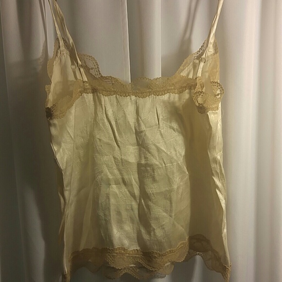 Ivory tank with tan lace - Picture 2 of 3