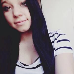 Meet your Posher, Alyssa