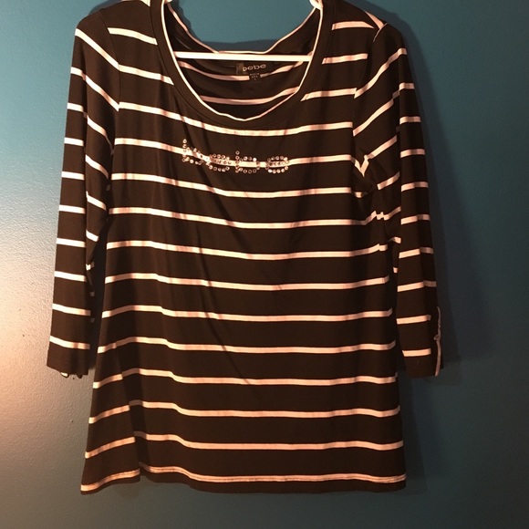 Bebe 3/4 length sleeve