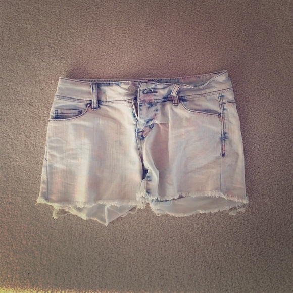 Delias Ombre shorts