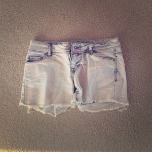 Delias Ombre shorts