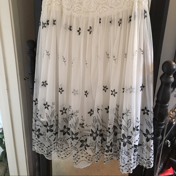 Beautiful White- black skirt