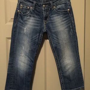 Miss Me Capri Jean