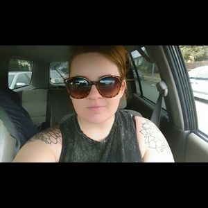 Meet your Posher, Mariel