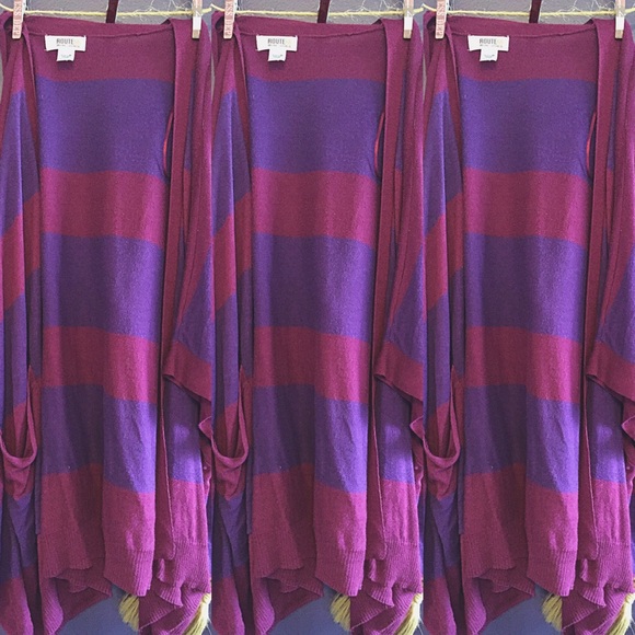 Sweaters - Striped Cardi