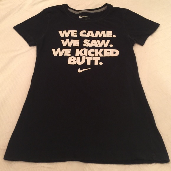 Nike tee!!