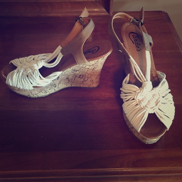 Wedge sandals