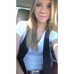 Meet your Posher, Annika