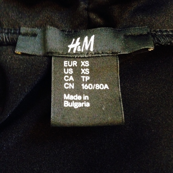 Sold in Bundle! Little Black Dress by H&M 💄 - Picture 4 of 4