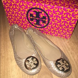 Tory Burch-Reva-met gold snake ballet flat