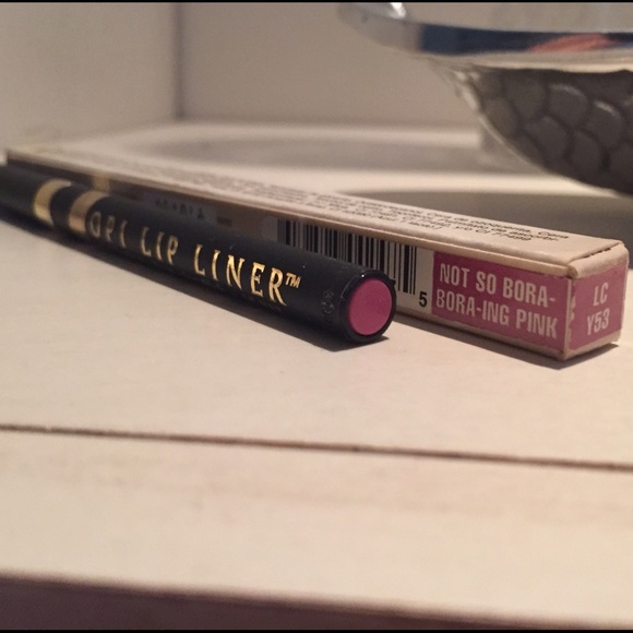 Opi Lipliner "Not So Bora-Bora-Ing Pink"💄