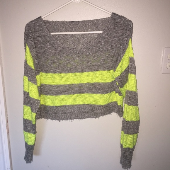 Charlotte Russe cropped sweater