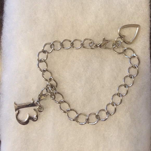 Cute silver bracelet!
