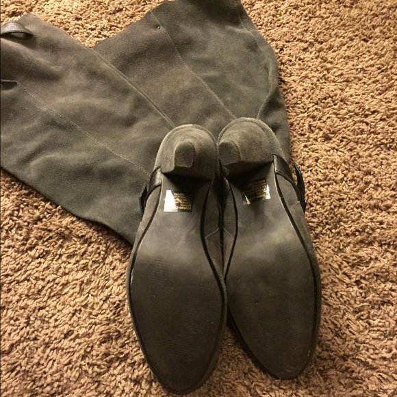 Colin Stuart is ready go Dancing boots 👢 - Picture 4 of 5