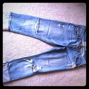 Hollister Distressed Capris