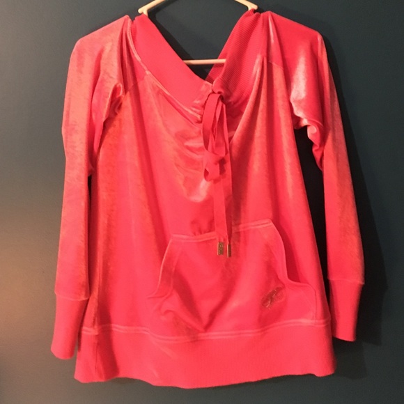 Victoria's Secret Pout Shirt