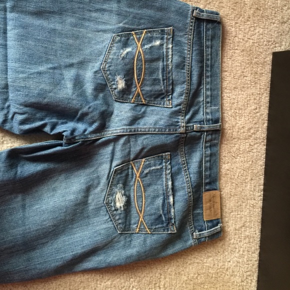 Distressed Capris - Picture 3 of 3