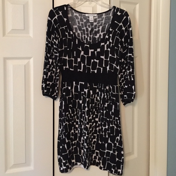 White House Black Market black/white dress