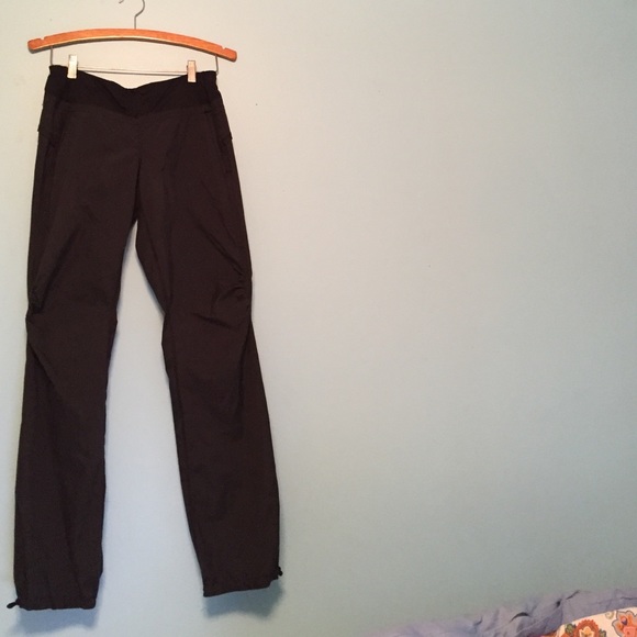 Lululemon sweatpants