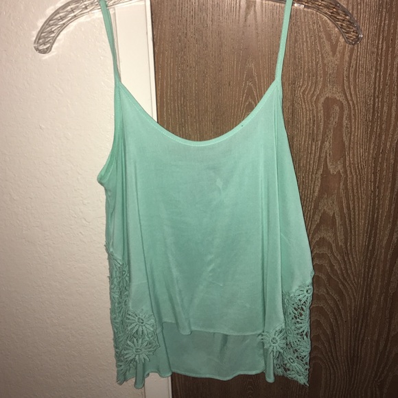 Tank top - Picture 1 of 1