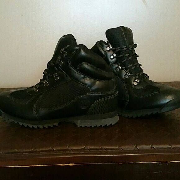 Boys Timberland boots