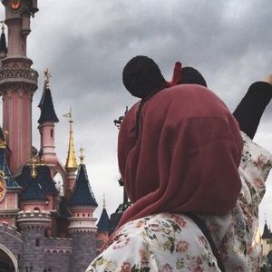 Meet your Posher, Nimo