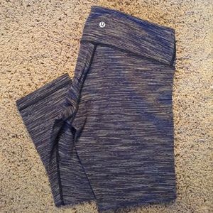 Lululemon Wunder Under Crops - Sz 8