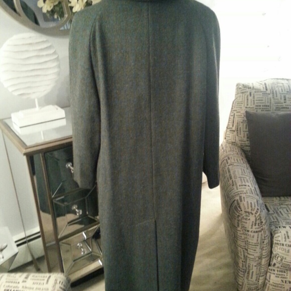 Tweed jacket - Picture 3 of 3