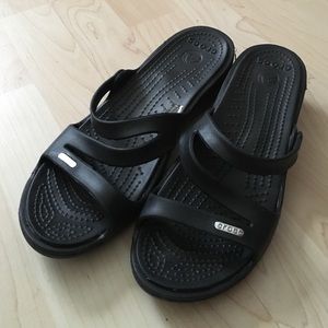 Brand new crocs sandals.