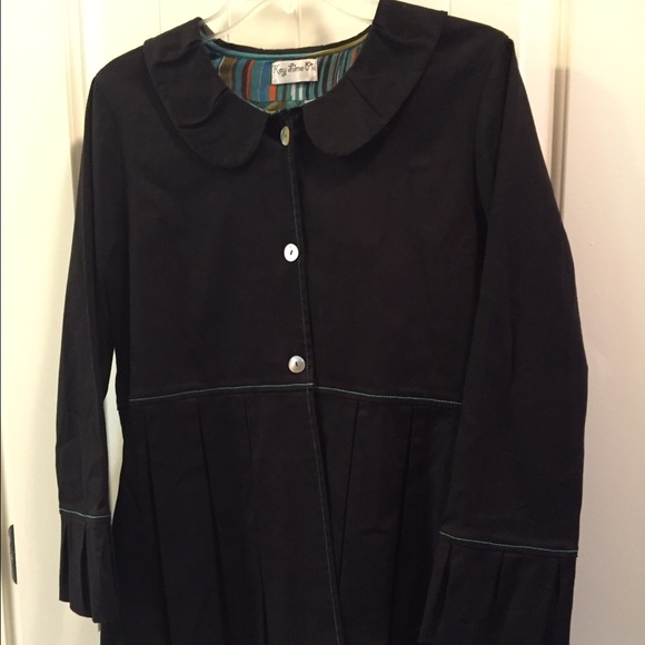Like new jacket with bell pleated sleeves