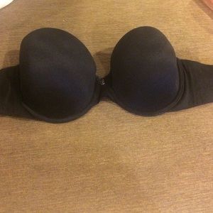 32DD black Victoria secret strapless bra